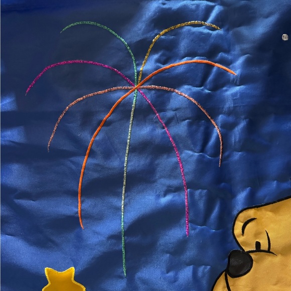 Brand new Pooh yard flag - Picture 2 of 5